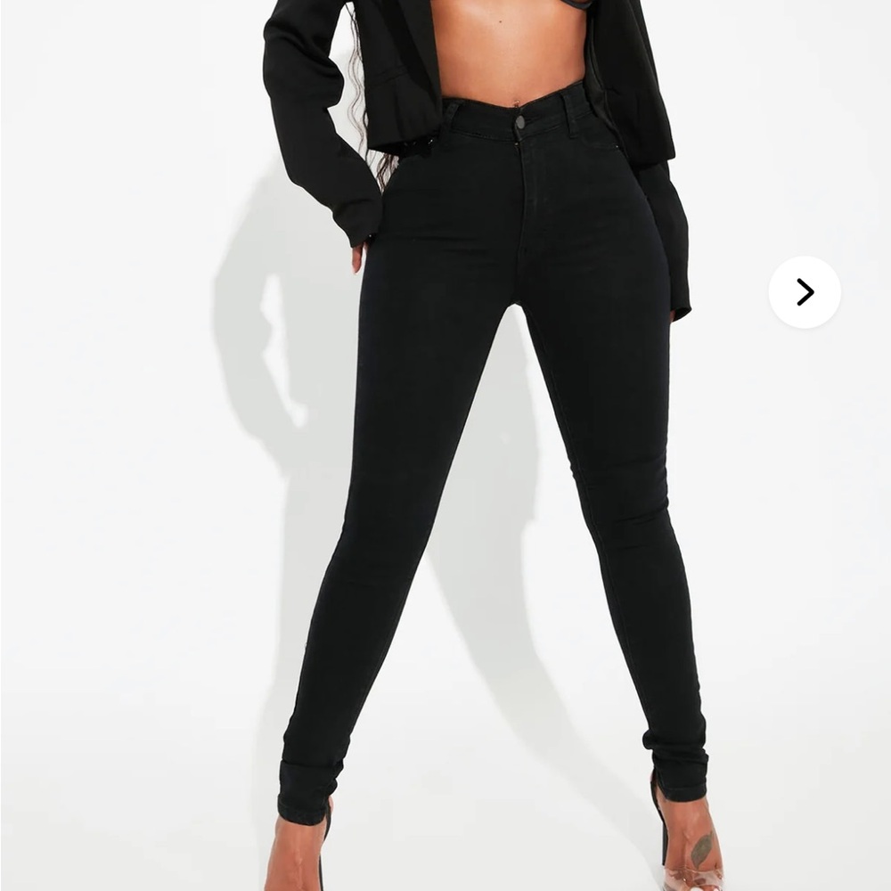 Fashion Nova Women's High Rise Jeans - Black